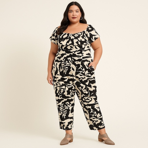 NEW L’ATISTE by Amy Abstract Print One Piece Romper Jumpsuit Ruffle Plus Size 2X - Picture 1 of 16